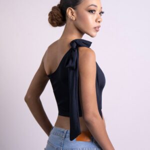 Top-Cropped Monaco Negro